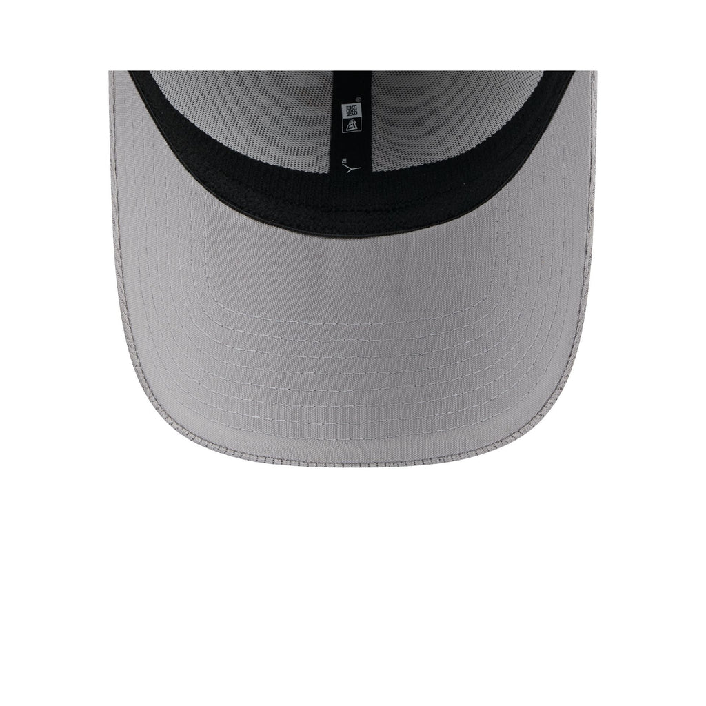 Miami Heat Gray 9FORTY Stretch-Snap Hat