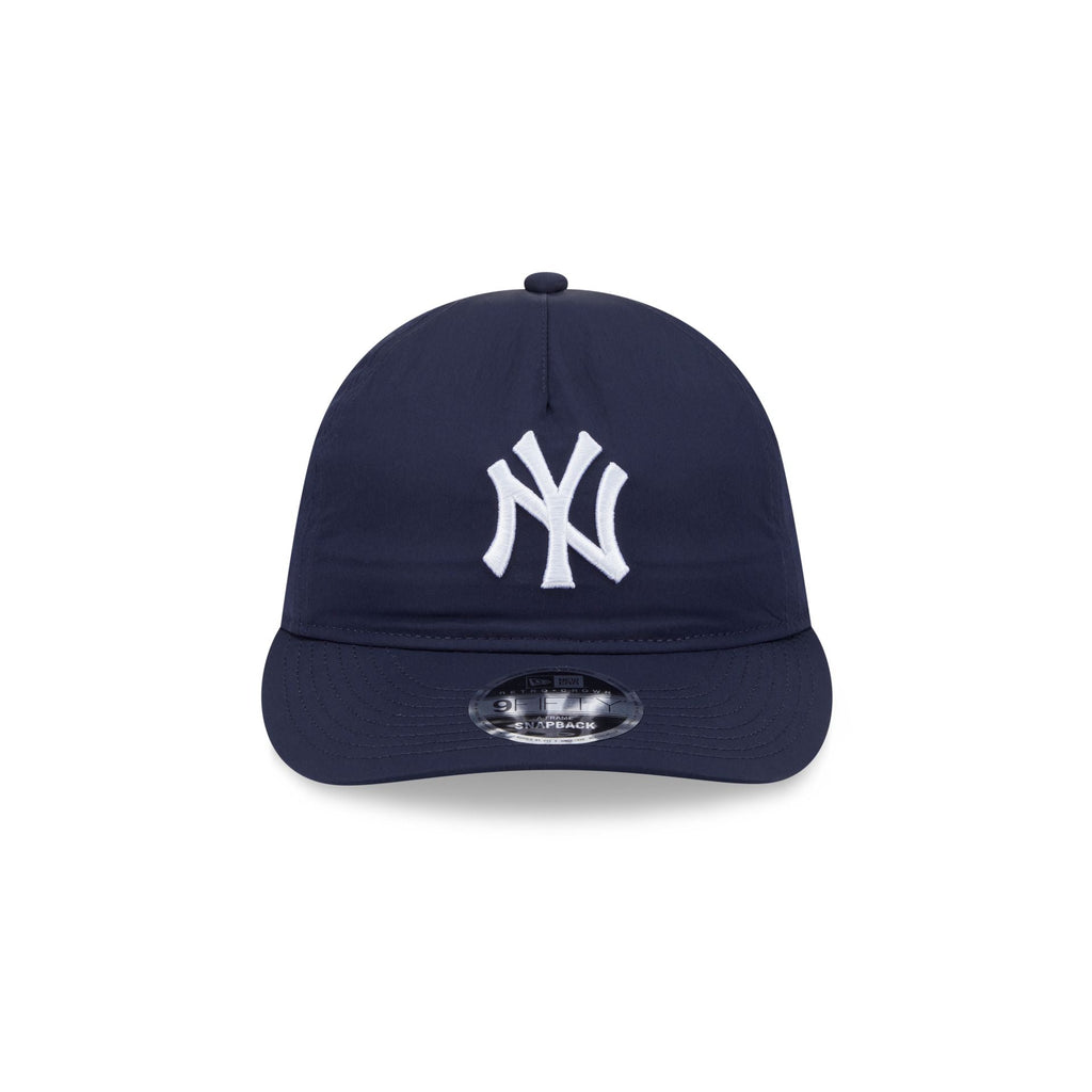 New York Yankees Nylon Retro Crown 9FIFTY A-Frame Snapback Hat