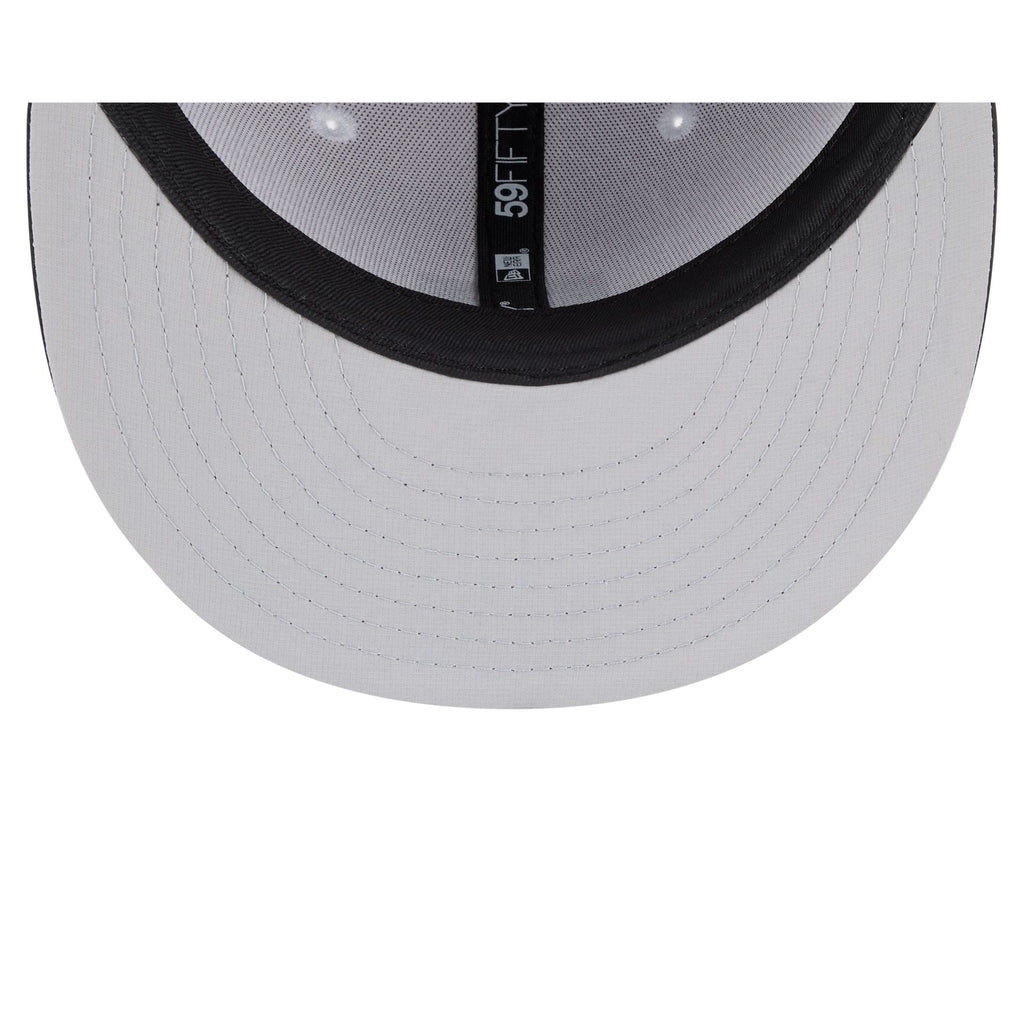 New York Mets 2026 Clubhouse Black & White 59FIFTY Fitted Hat