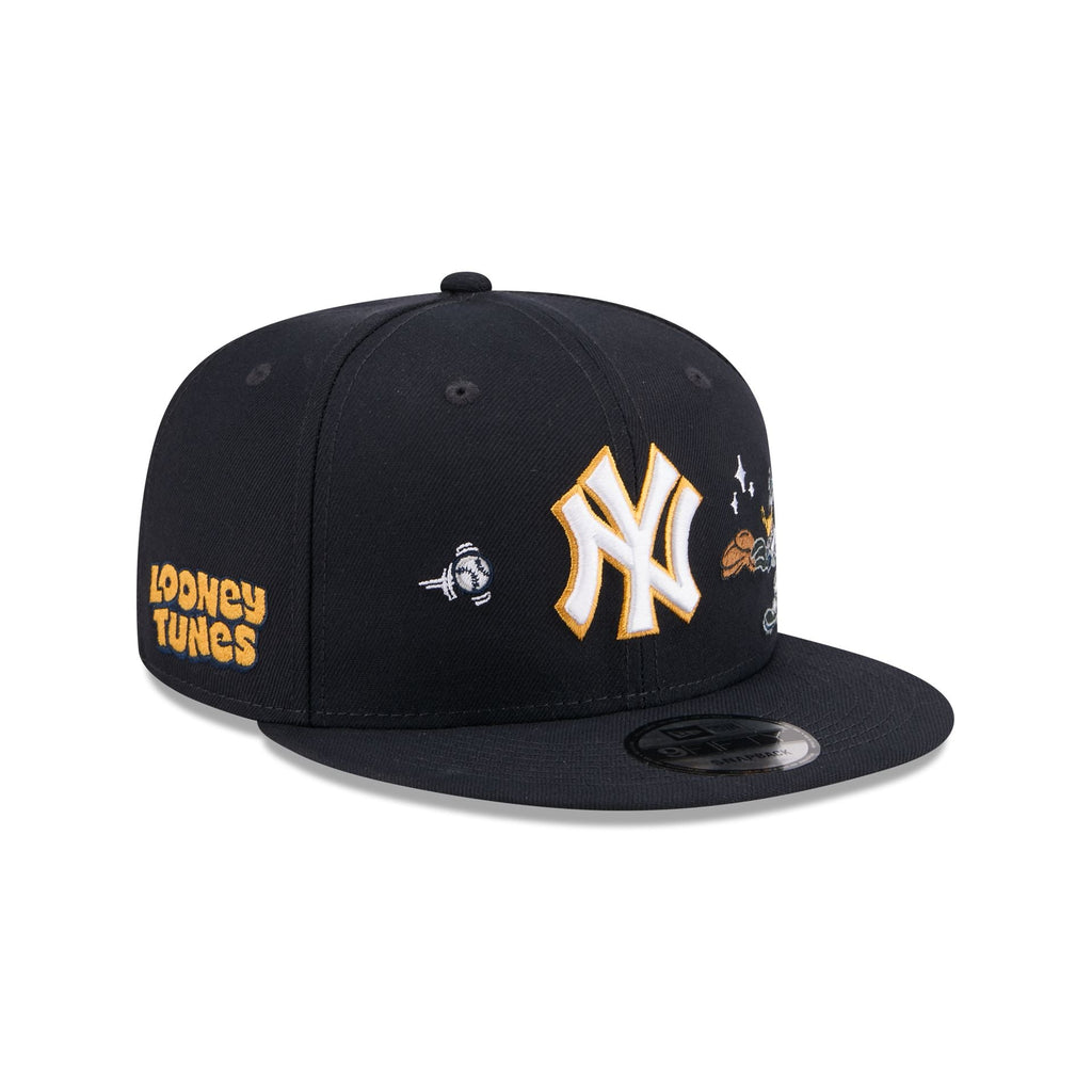 New York Yankees Daffy Duck Catch 9FIFTY Snapback Hat