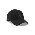 New York Yankees Waxed Canvas Black 59FORTY A-Frame Fitted Hat