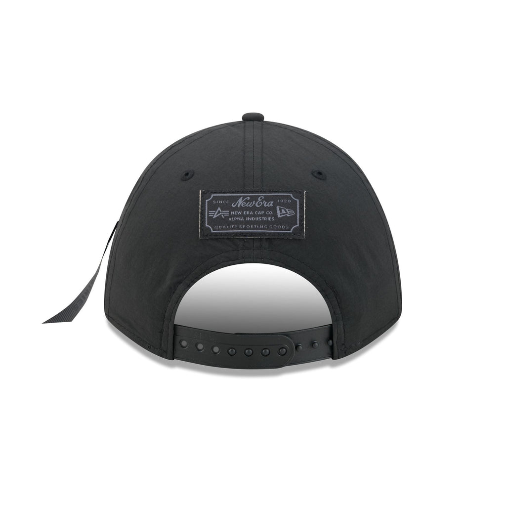 Alpha Industries x New York Yankees Nylon Black 9FORTY M-Crown A-Frame Snapback Hat