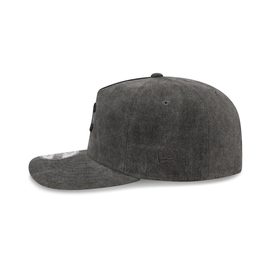 Chicago Cubs Black Pigment Dye 19TWENTY Snapback Hat