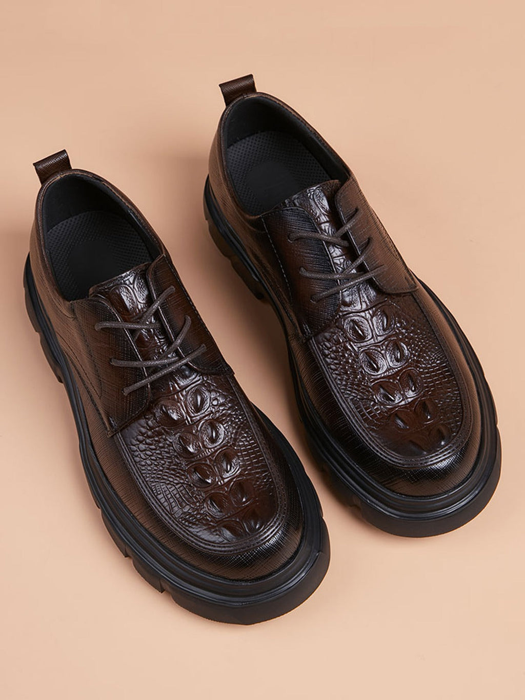 Distinctive Handcrafted Genuine Leather Men's Derby Shoes for Modern Formalwear